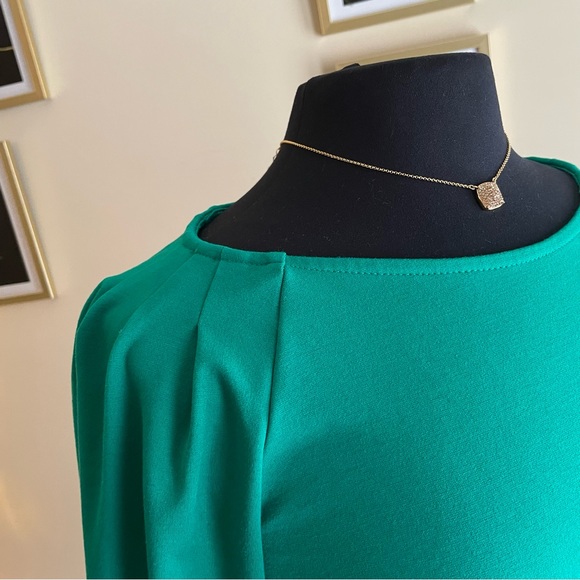 Eliza J Green Long Sleeve Shift Casual Dress - Picture 9 of 12